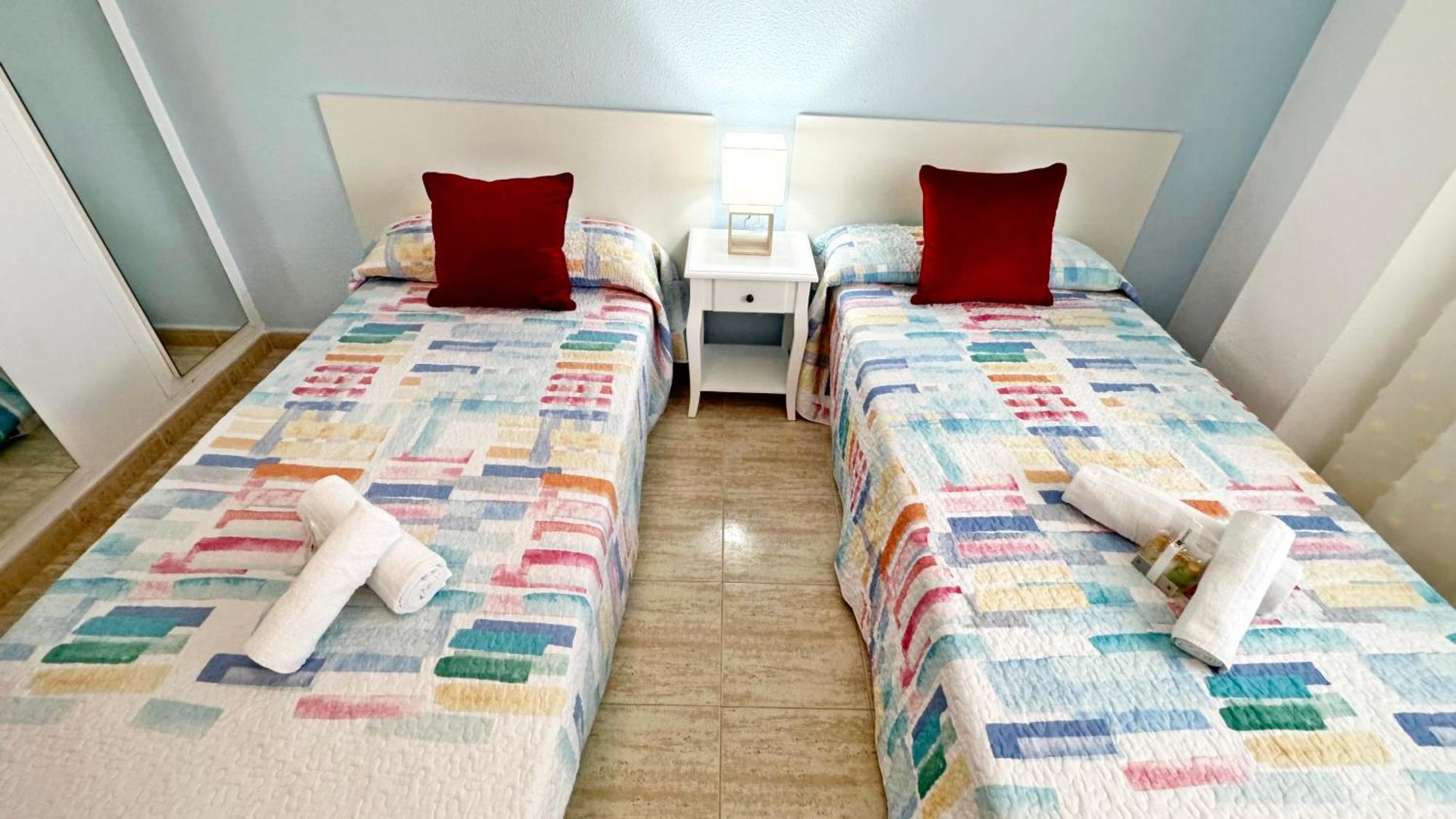 Apartmán Poligono - Playa San Fernando Oliva Exteriér fotografie