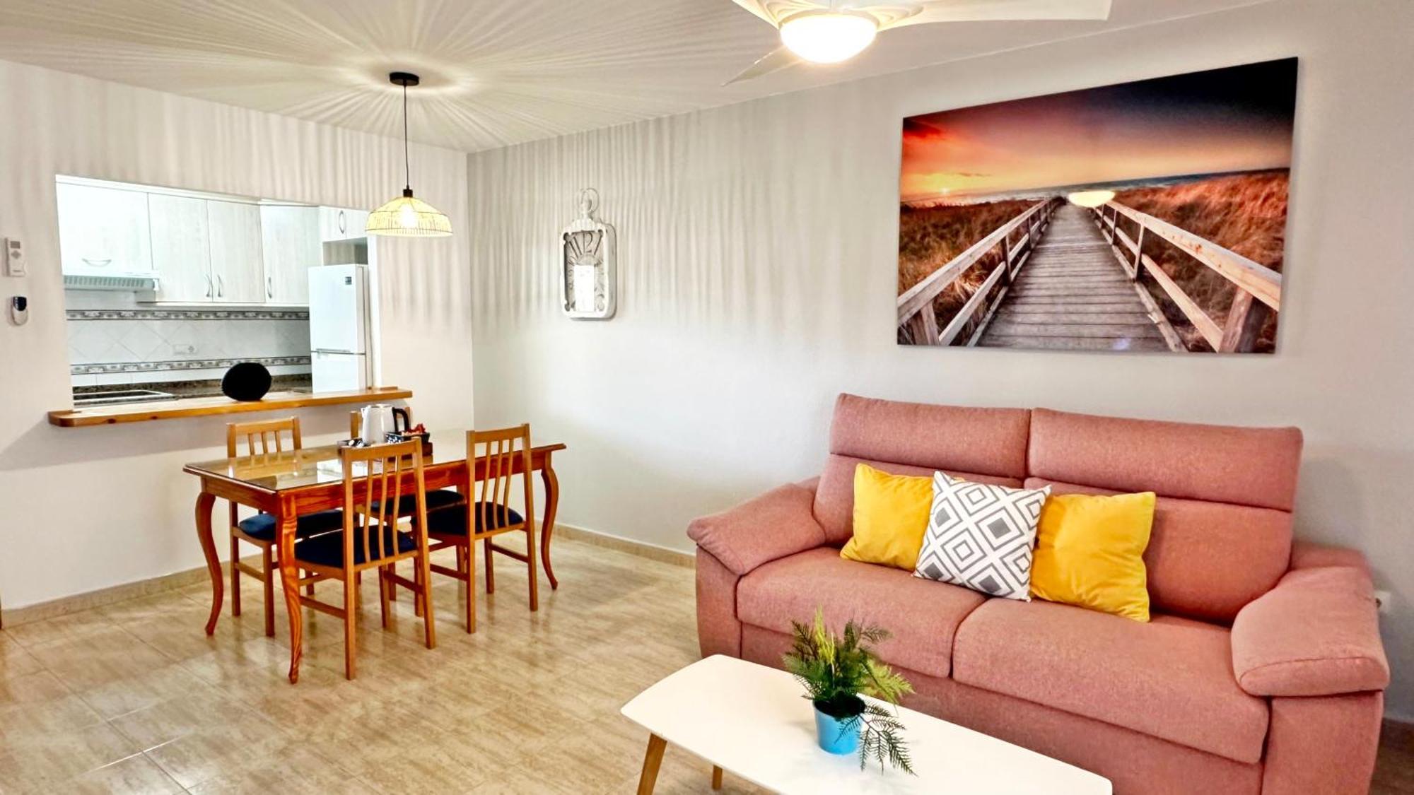 Apartmán Poligono - Playa San Fernando Oliva Exteriér fotografie